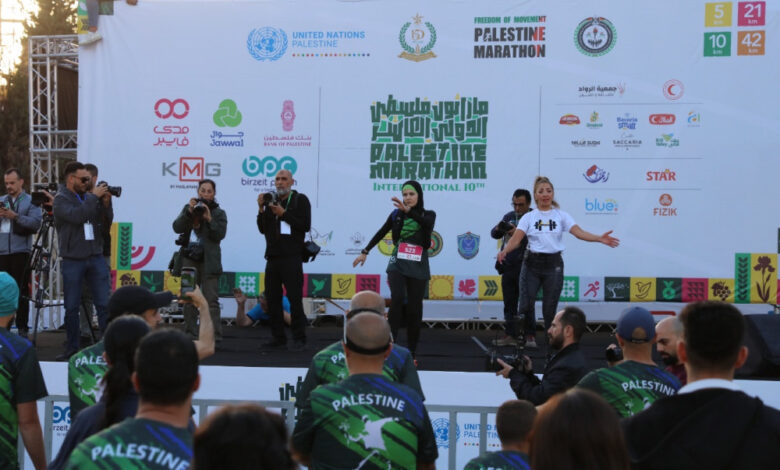 PNN بالصور : تتويج الفائزين في ماراثون فلسطين الدولي العاشر في بيت لحم PNN بالصور : تتويج الفائزين في ماراثون فلسطين الدولي العاشر في بيت لحم