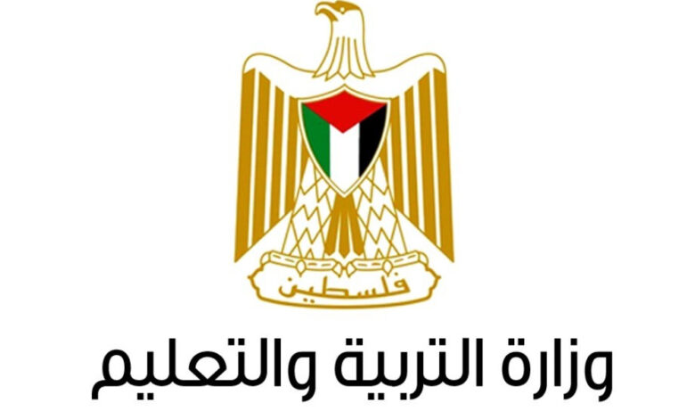 وزارة التربية: ضغط غير متوقع من خارج البلاد تسبب ببطء تطبيق امتحان التوجيهي الإلكتروني التجريبي