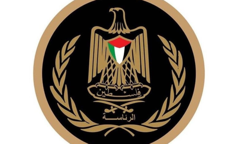 الرئاسة تحذر من خطورة إعلان أحد وزراء حكومة الاحتلال اليمينية إلغاء اتفاقيات الخليل الرئاسة تحذر من خطورة إعلان أحد وزراء حكومة الاحتلال اليمينية إلغاء اتفاقيات الخليل