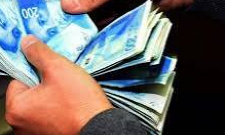 مصدر مسؤول لـPNN: صرف رواتب الموظفين العموميين بنسبة قد تصل إلى 50% قبل نهاية الأسبوع