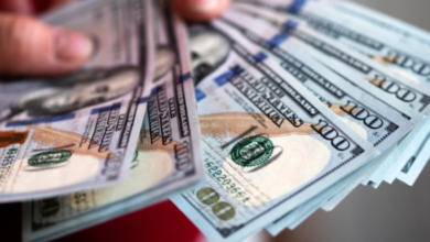 الدولار يهبط لأدنى مستوى بـ10 أيام عقب اتفاق طهران الدولار يهبط لأدنى مستوى بـ10 أيام عقب اتفاق طهران