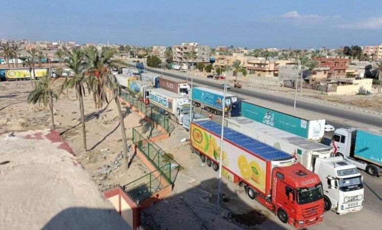 لجنة: الاحتلال منع أكثر من 63% من احتياجات غزة خلال أسبوع لجنة: الاحتلال منع أكثر من 63% من احتياجات غزة خلال أسبوع