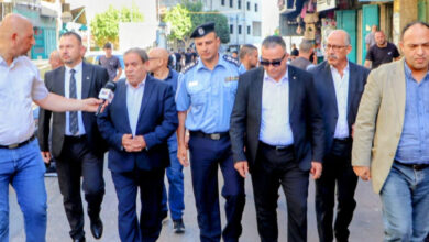 محافظ بيت لحم ورئيس البلدية في جولة ميدانية بسوق المدينة لتعزيز تنظيم الحركة التجارية ودعم القطاع التجاري محافظ بيت لحم ورئيس البلدية في جولة ميدانية بسوق المدينة لتعزيز تنظيم الحركة التجارية ودعم القطاع التجاري